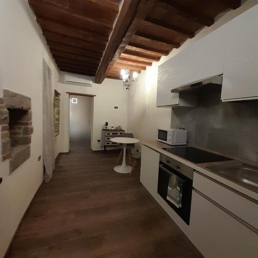 Piccolo Garibaldi Appartamento Arezzo Luaran gambar